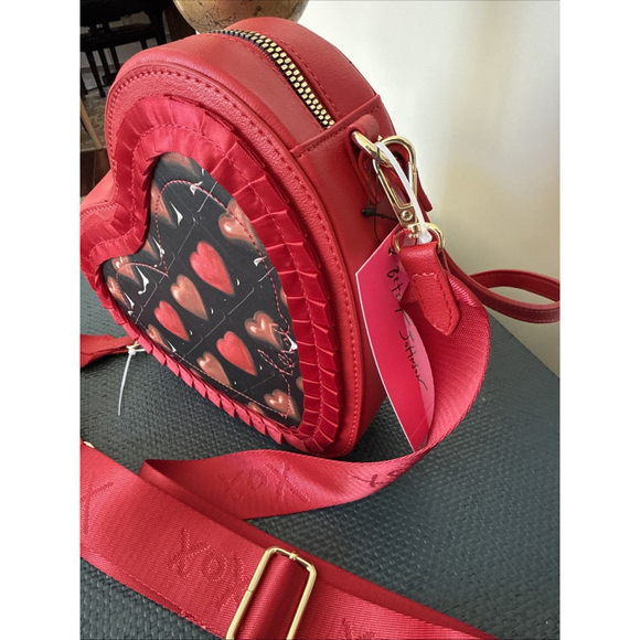 Betsey Johnson VALENTINE'S DAY "XOHEART" Kitsch Crossbody Bag/Purse NWT - Picture 2 of 10